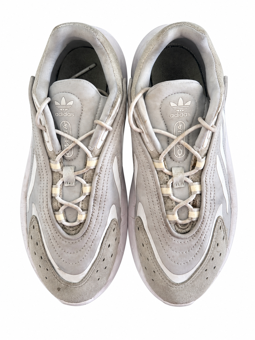 Adidas OZWEEGO Celox – USED
