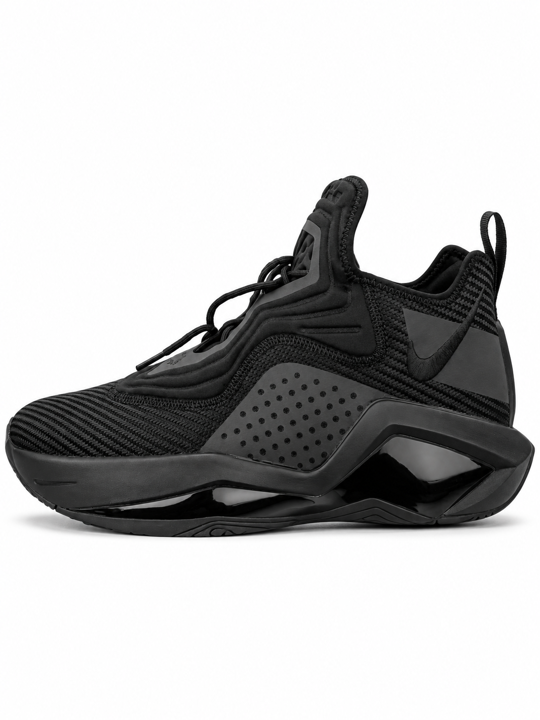Nike LeBron Soldier XIV — Hombre — US 11